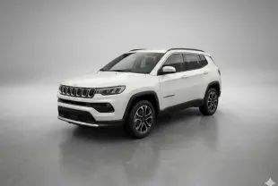 Jeep Compass blanc en 3/4 avant droit, avec jantes alliage 18 pouces et toit noir contrasté.