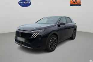 Peugeot 3008 Hybrid noir en 3/4 avant droit, avec calandre distinctive et jantes alliage 19 pouces visibles.
