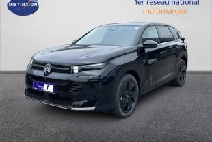Citroën C5 Aircross noir Perla Nera en 3/4 avant droit, avec jantes noires et signature lumineuse LED.
