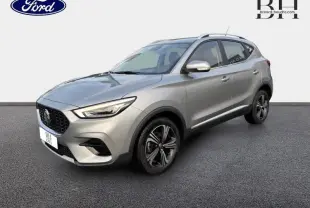 MG ZS 1.5 VTi-Tech 2022 en Cosmic Silver métallisée, vue 3/4 avant droit avec jantes alu et feux LED.