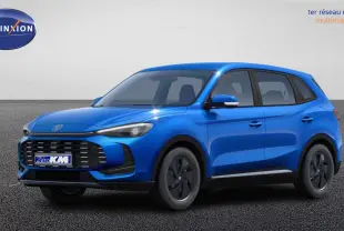 Vue 3/4 avant du SUV MG ZS 2025 en Cosmo Blue avec calandre noire et jantes 16 pouces à enjoliveurs noirs.