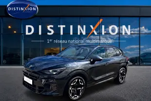 SUV CUPRA TERRAMAR gris timanfaya en 3/4 avant droit, avec jantes alu noires et détails sportifs visibles.
