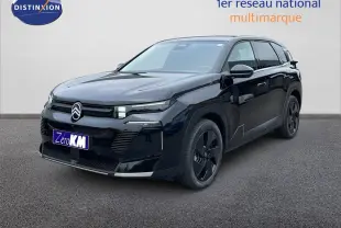 Citroën C5 Aircross Hybrid noir perle métal, vue 3/4 avant droit avec jantes noires distinctives.